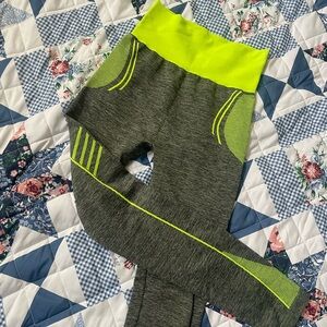 New Mix Neon Green and Gray Leggings